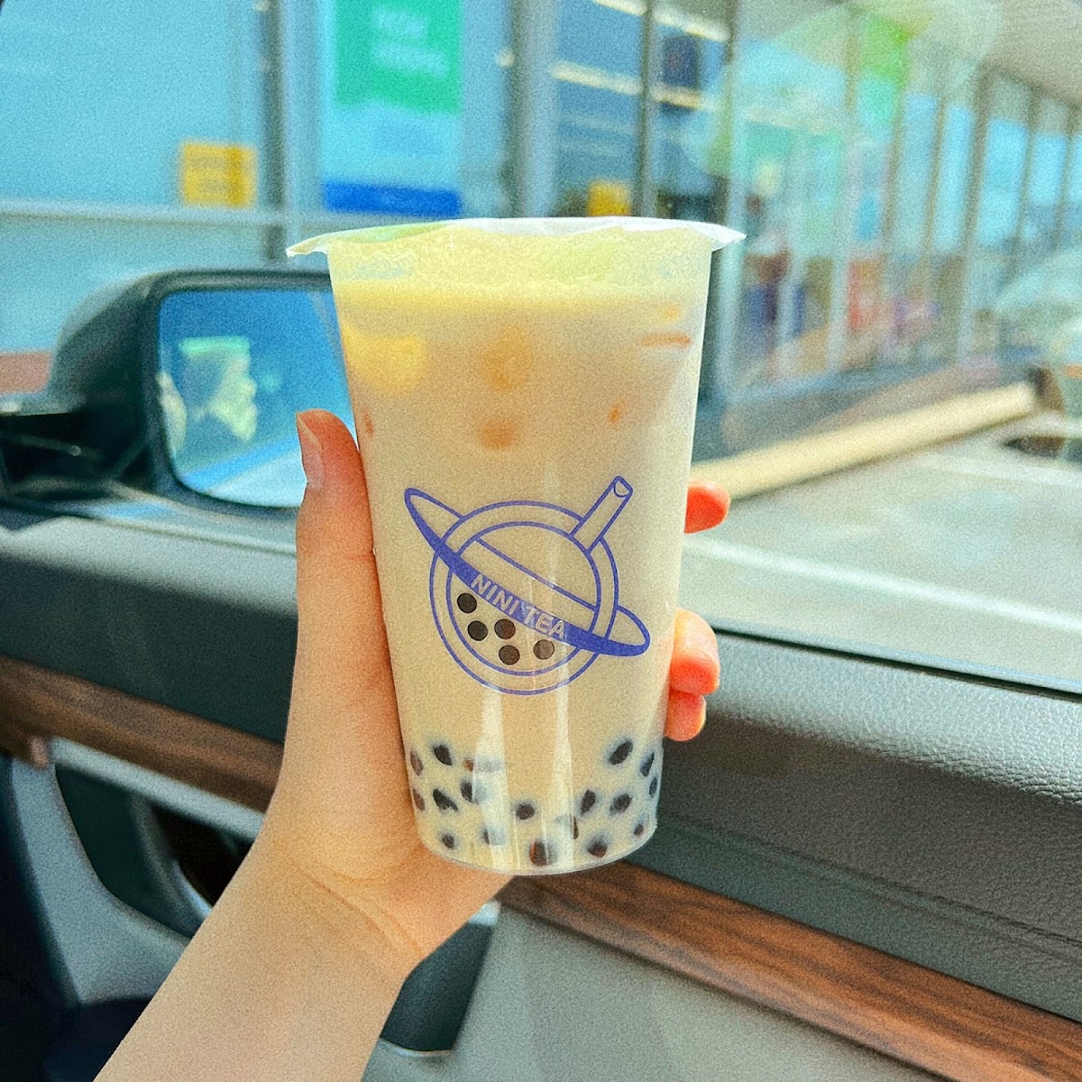 Nini Tea drink